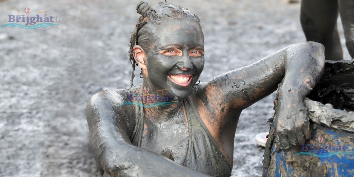 Mud Bath in Garhganga